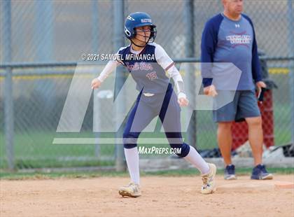 Thumbnail 2 in Grand Island vs. North Star photogallery.