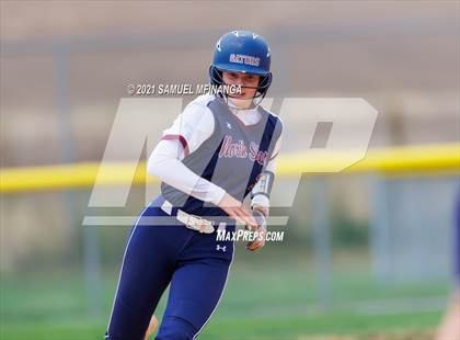 Thumbnail 1 in Grand Island vs. North Star photogallery.