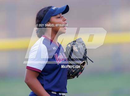 Thumbnail 2 in Grand Island vs. North Star photogallery.