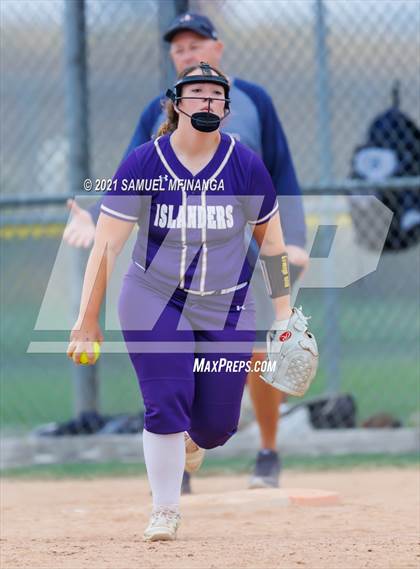 Thumbnail 3 in Grand Island vs. North Star photogallery.