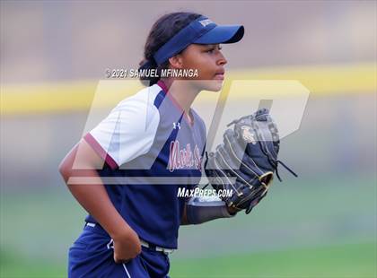 Thumbnail 2 in Grand Island vs. North Star photogallery.