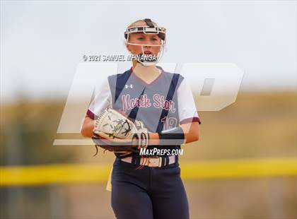 Thumbnail 2 in Grand Island vs. North Star photogallery.