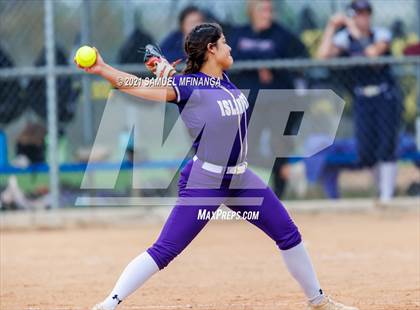 Thumbnail 2 in Grand Island vs. North Star photogallery.
