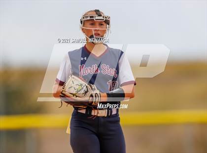 Thumbnail 3 in Grand Island vs. North Star photogallery.