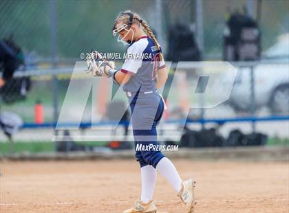 Thumbnail 3 in Grand Island vs. North Star photogallery.