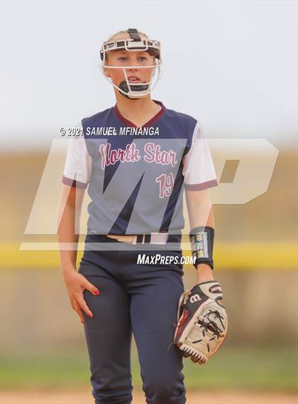 Thumbnail 3 in Grand Island vs. North Star photogallery.