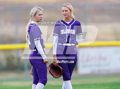 Thumbnail 2 in Grand Island vs. North Star photogallery.