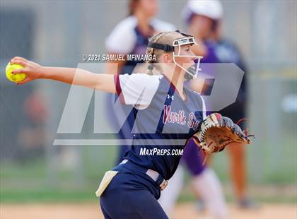 Thumbnail 3 in Grand Island vs. North Star photogallery.