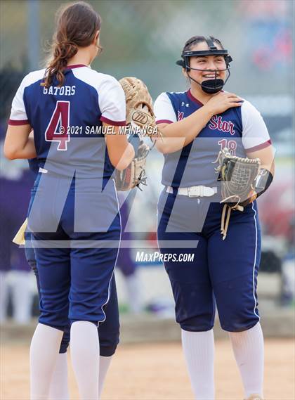 Thumbnail 2 in Grand Island vs. North Star photogallery.