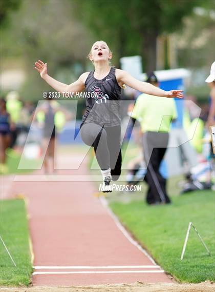 Thumbnail 3 in CHSAA 4A Finals (Long Jump) photogallery.