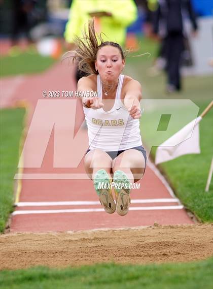 Thumbnail 1 in CHSAA 4A Finals (Long Jump) photogallery.