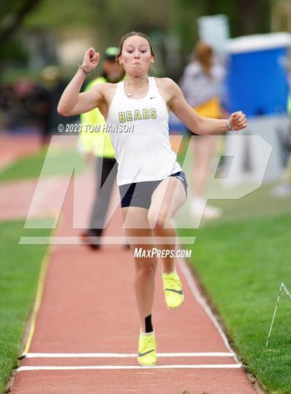 Thumbnail 3 in CHSAA 4A Finals (Long Jump) photogallery.