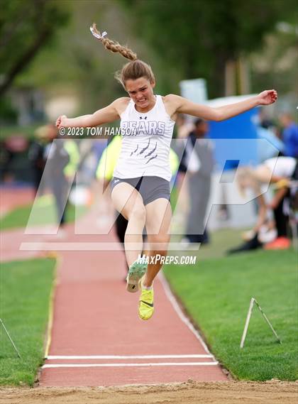 Thumbnail 3 in CHSAA 4A Finals (Long Jump) photogallery.