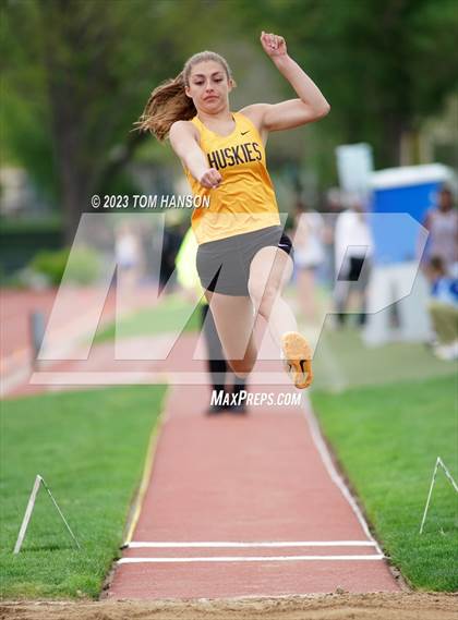 Thumbnail 3 in CHSAA 4A Finals (Long Jump) photogallery.