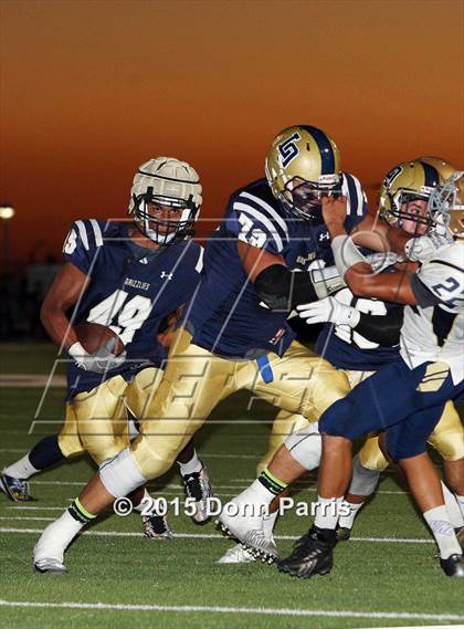 Thumbnail 1 in JW North @ Los Osos photogallery.