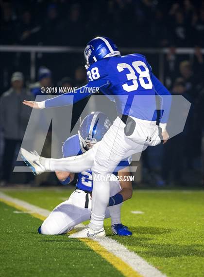 Thumbnail 2 in Highlands @ Covington Catholic photogallery.