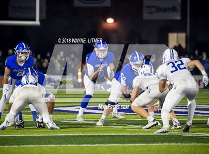 Thumbnail 1 in Highlands @ Covington Catholic photogallery.
