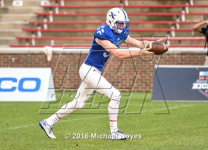 Thumbnail 2 in St. Xavier vs. St. John Bosco (Crosstown Showdown) photogallery.