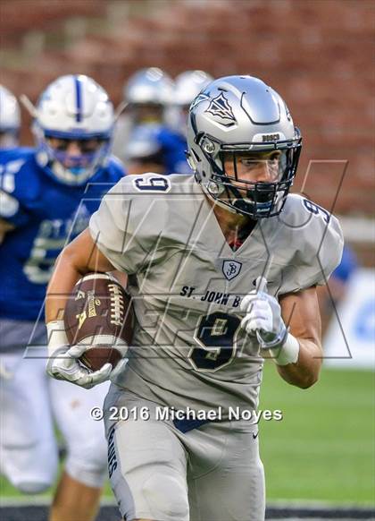 Thumbnail 3 in St. Xavier vs. St. John Bosco (Crosstown Showdown) photogallery.