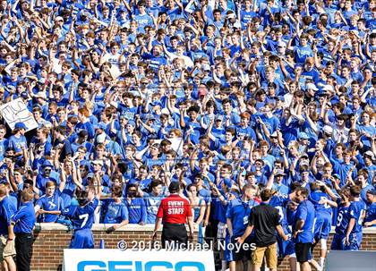 Thumbnail 1 in St. Xavier vs. St. John Bosco (Crosstown Showdown) photogallery.