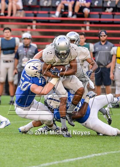 Thumbnail 2 in St. Xavier vs. St. John Bosco (Crosstown Showdown) photogallery.