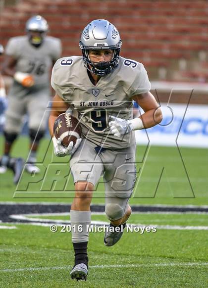 Thumbnail 2 in St. Xavier vs. St. John Bosco (Crosstown Showdown) photogallery.