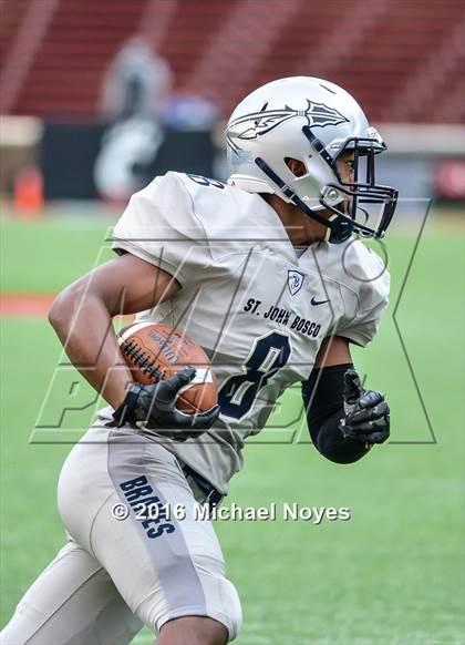 Thumbnail 2 in St. Xavier vs. St. John Bosco (Crosstown Showdown) photogallery.