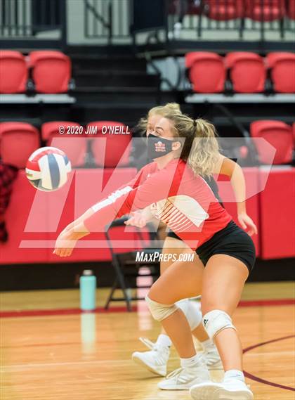 Thumbnail 2 in Marcus @ Coppell photogallery.