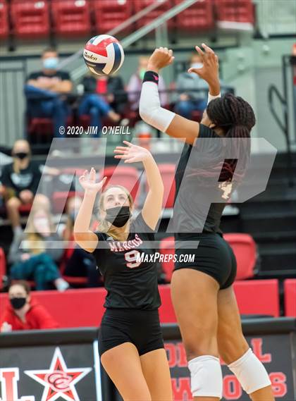 Thumbnail 2 in Marcus @ Coppell photogallery.