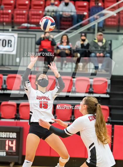 Thumbnail 2 in Marcus @ Coppell photogallery.