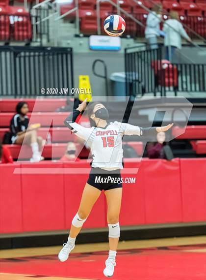 Thumbnail 2 in Marcus @ Coppell photogallery.