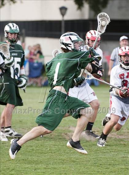 Thumbnail 1 in St. John's vs. Strake Jesuit photogallery.