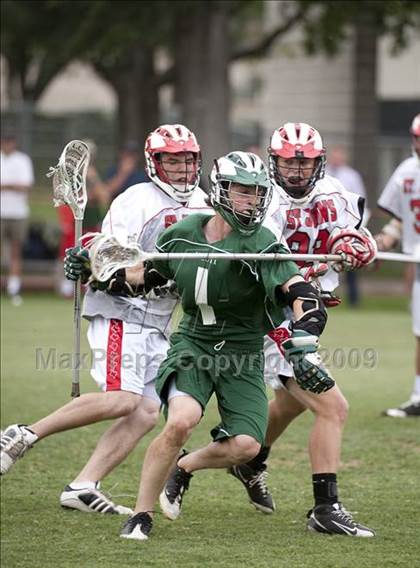Thumbnail 2 in St. John's vs. Strake Jesuit photogallery.