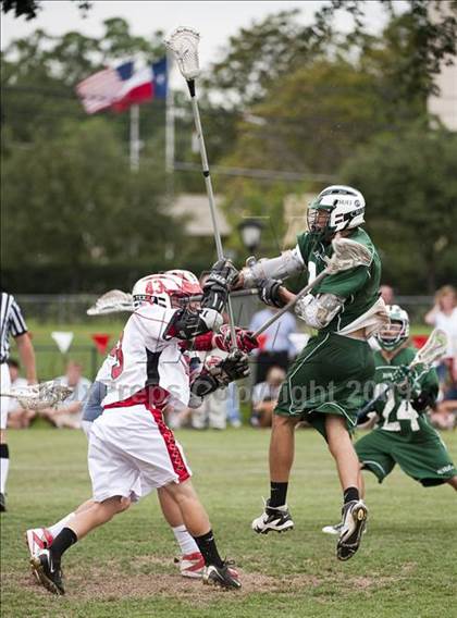 Thumbnail 2 in St. John's vs. Strake Jesuit photogallery.