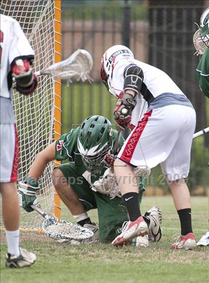 Thumbnail 1 in St. John's vs. Strake Jesuit photogallery.