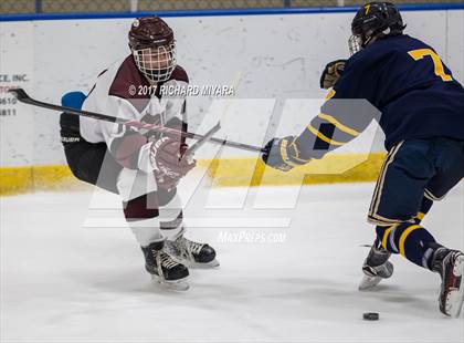 Thumbnail 3 in Bow vs Goffstown (Manchester Christmas Tournament) photogallery.