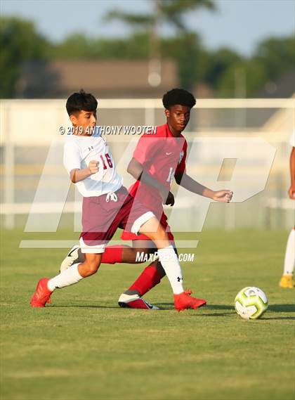 Thumbnail 1 in Lumberton @ Seventy-First photogallery.