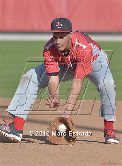 Thumbnail 2 in Clearwater vs. St. Petersburg Catholic photogallery.