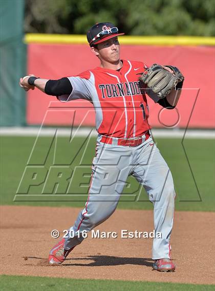 Thumbnail 2 in Clearwater vs. St. Petersburg Catholic photogallery.