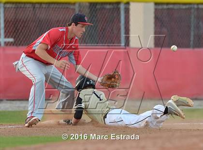 Thumbnail 2 in Clearwater vs. St. Petersburg Catholic photogallery.