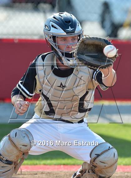 Thumbnail 2 in Clearwater vs. St. Petersburg Catholic photogallery.