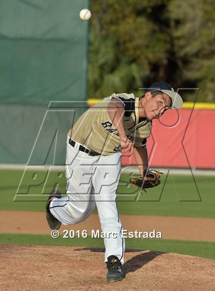 Thumbnail 1 in Clearwater vs. St. Petersburg Catholic photogallery.