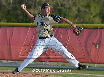 Thumbnail 1 in Clearwater vs. St. Petersburg Catholic photogallery.