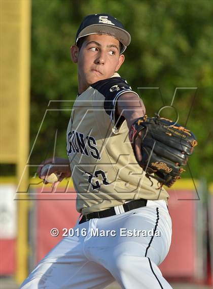 Thumbnail 2 in Clearwater vs. St. Petersburg Catholic photogallery.
