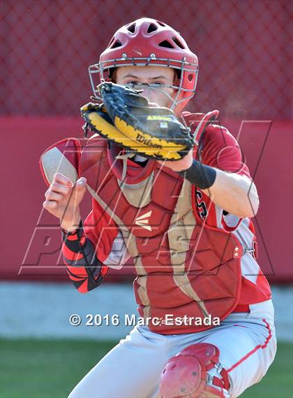 Thumbnail 1 in Clearwater vs. St. Petersburg Catholic photogallery.