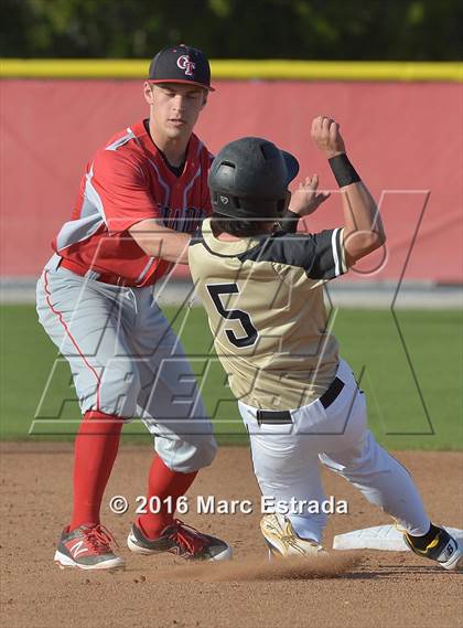 Thumbnail 1 in Clearwater vs. St. Petersburg Catholic photogallery.