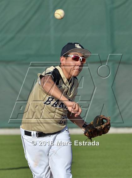 Thumbnail 2 in Clearwater vs. St. Petersburg Catholic photogallery.