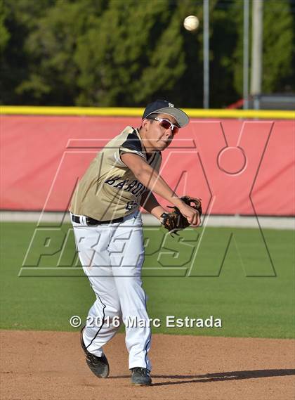 Thumbnail 1 in Clearwater vs. St. Petersburg Catholic photogallery.