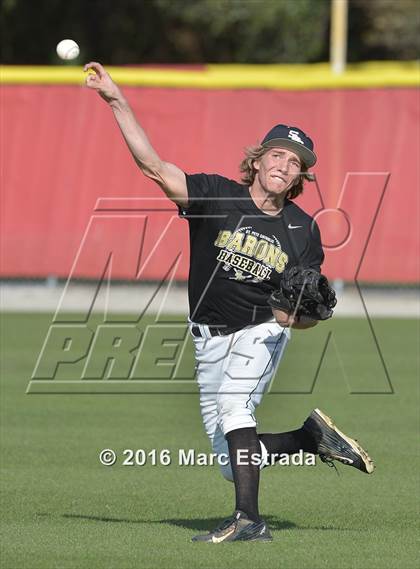 Thumbnail 2 in Clearwater vs. St. Petersburg Catholic photogallery.