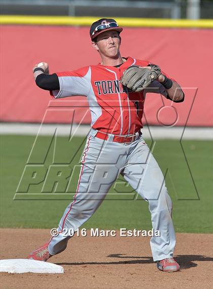 Thumbnail 1 in Clearwater vs. St. Petersburg Catholic photogallery.
